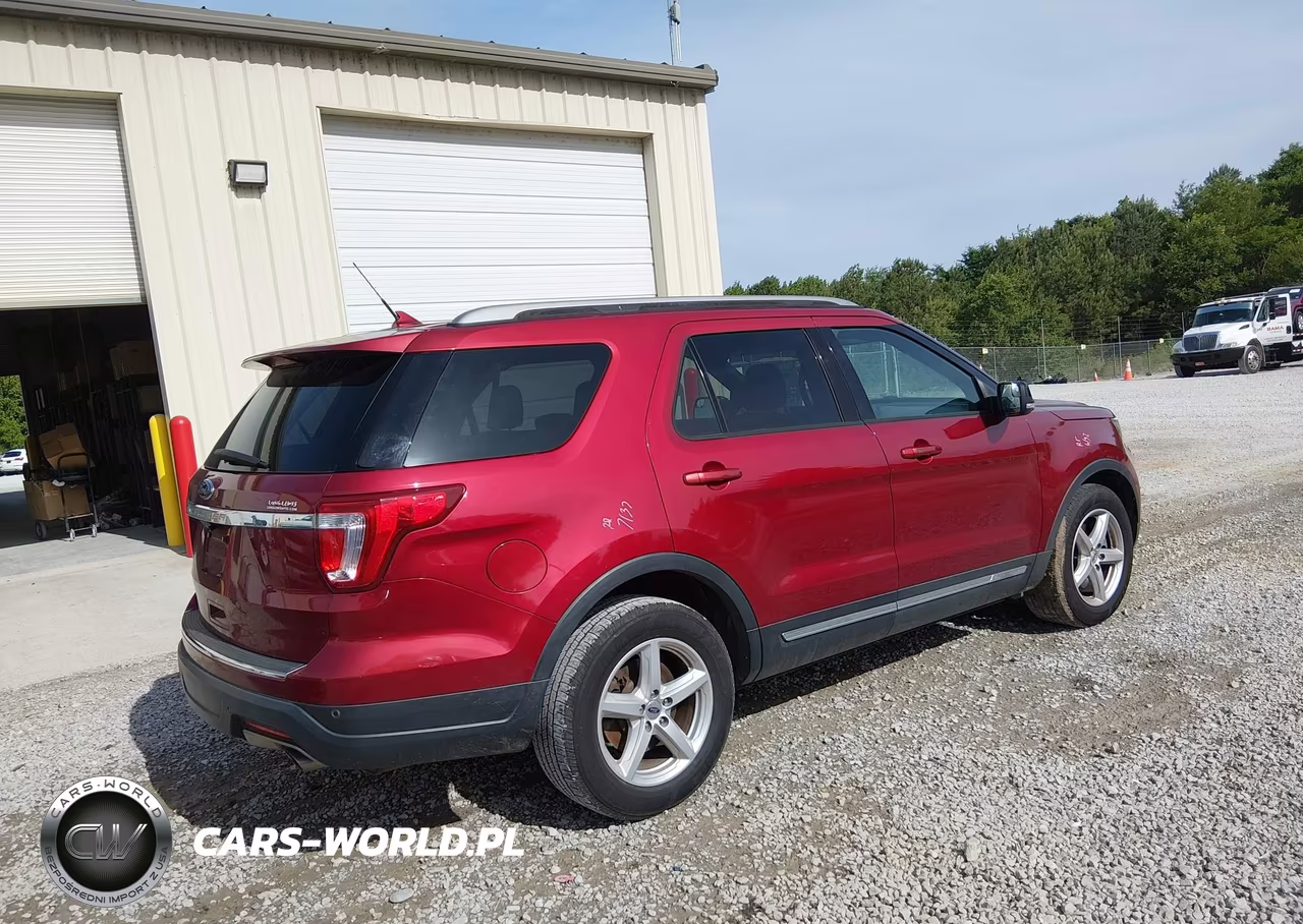 2018 Ford Explorer Xlt VIN:1FM5K7D89JGB26452 - 4