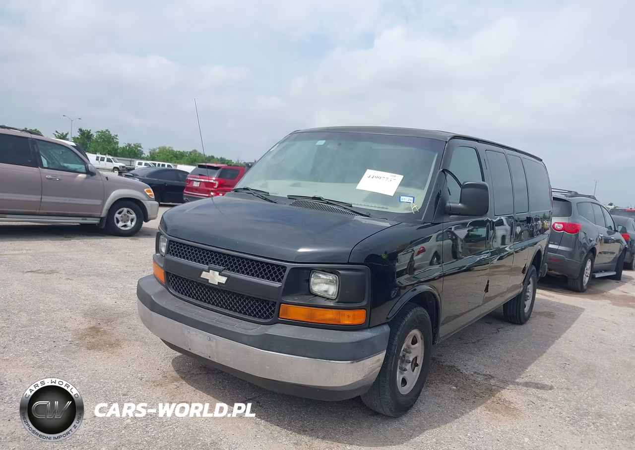 2008 Chevrolet Express Work Van VIN:1GCFG15X181142705 - 2