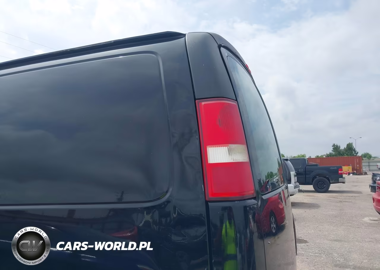 2008 Chevrolet Express Work Van VIN:1GCFG15X181142705 - 6