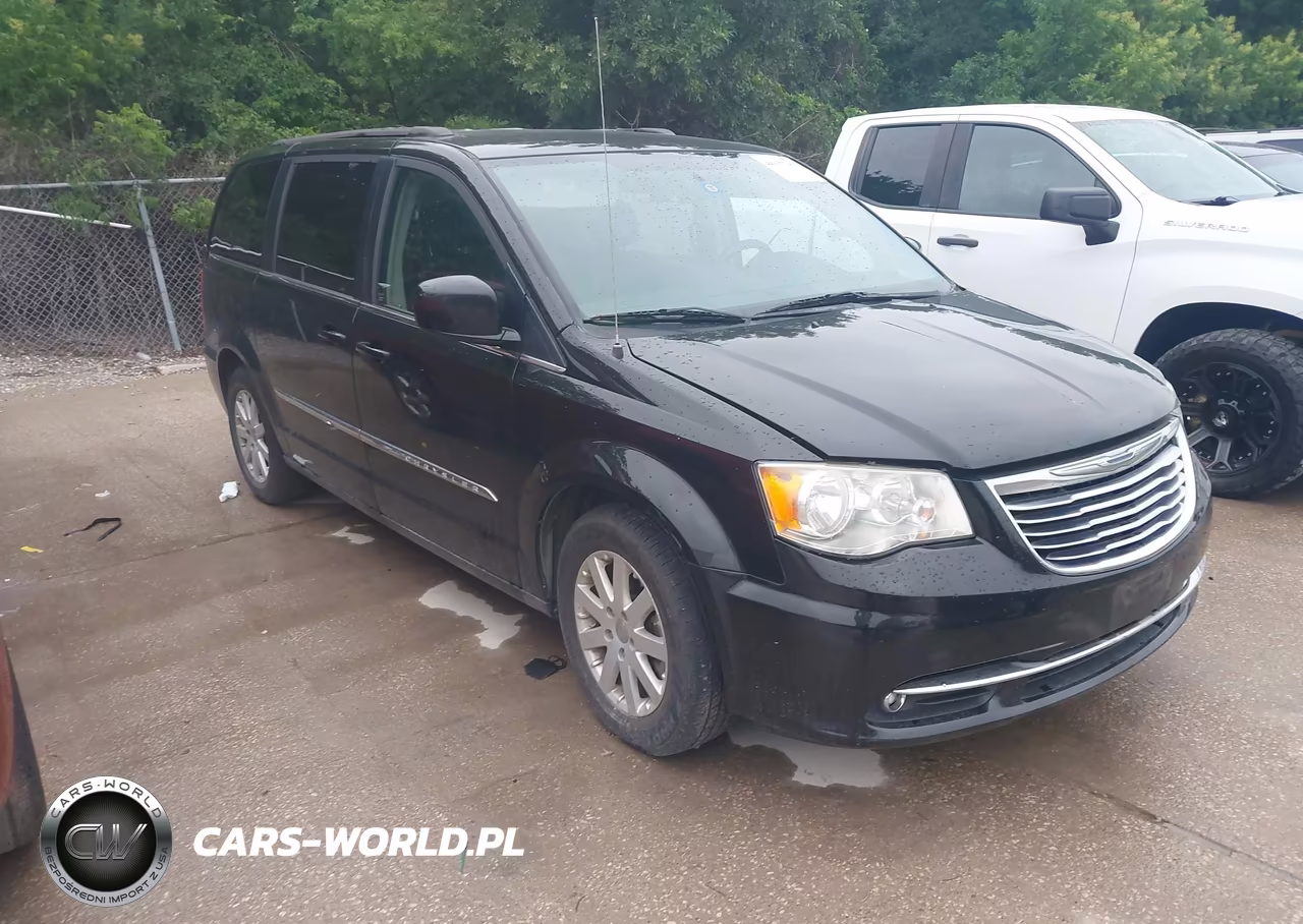 2014 Chrysler Town & Country Touring