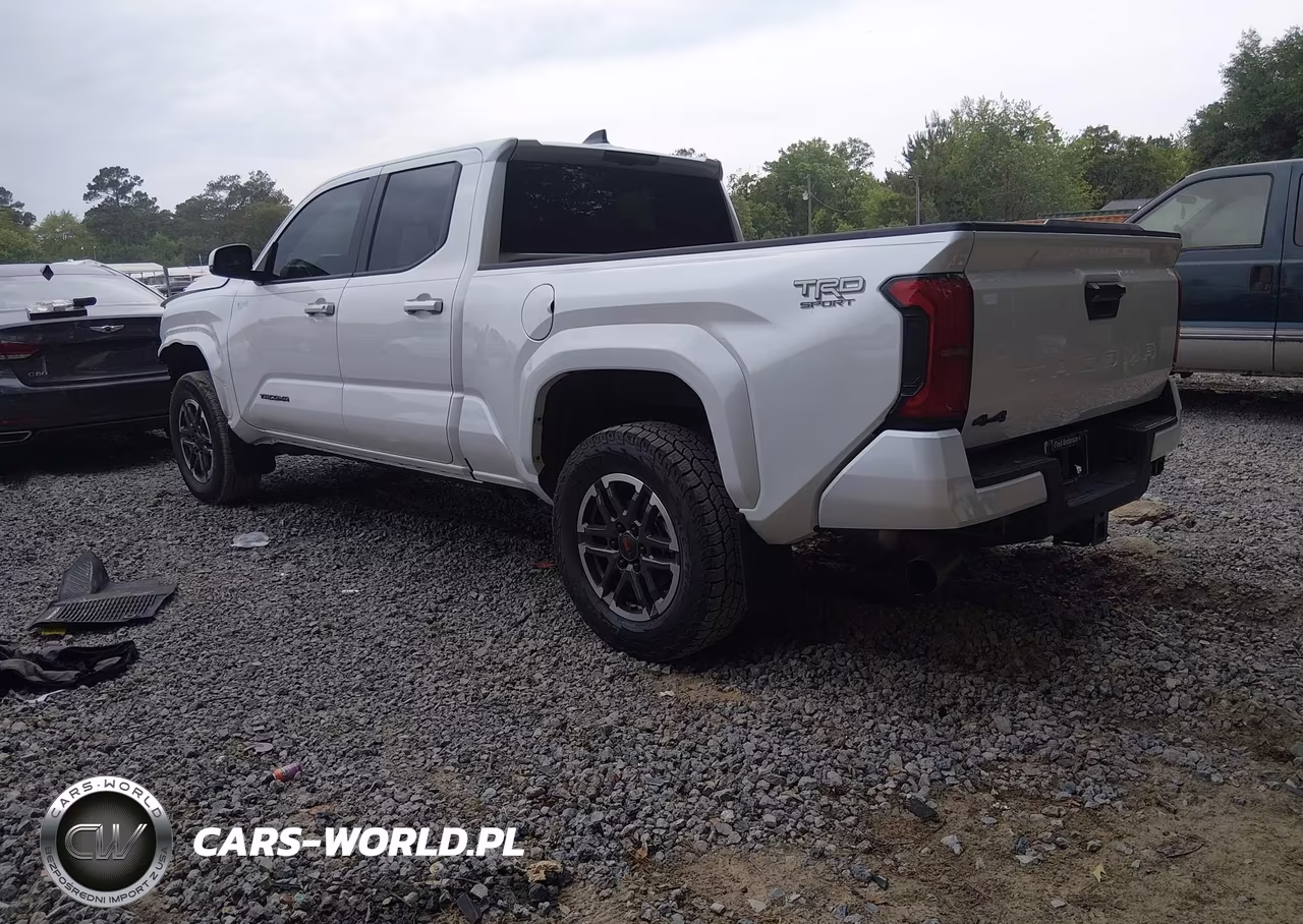 2025 Toyota Tacoma Trd Sport VIN:3TYLB5JN5ST100789 - 3