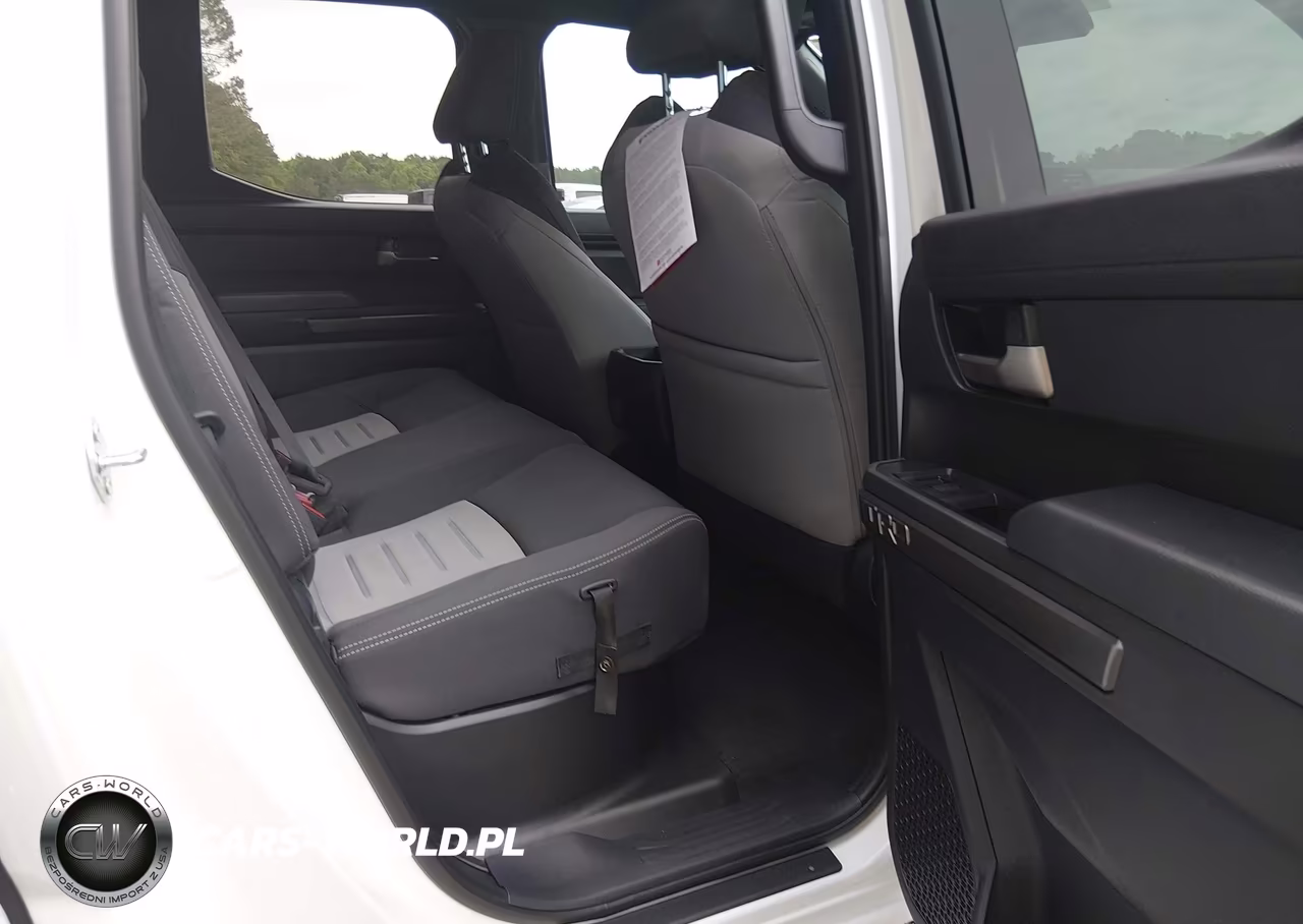 2025 Toyota Tacoma Trd Sport VIN:3TYLB5JN5ST100789 - 8