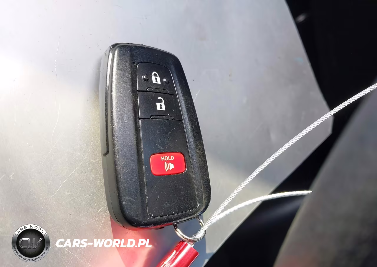 2016 Toyota Prius Two VIN:JTDKBRFU9G3018751 - 11