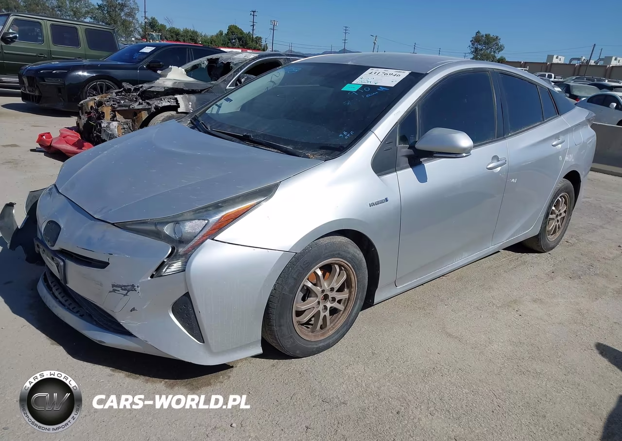 2016 Toyota Prius Two VIN:JTDKBRFU9G3018751 - 2