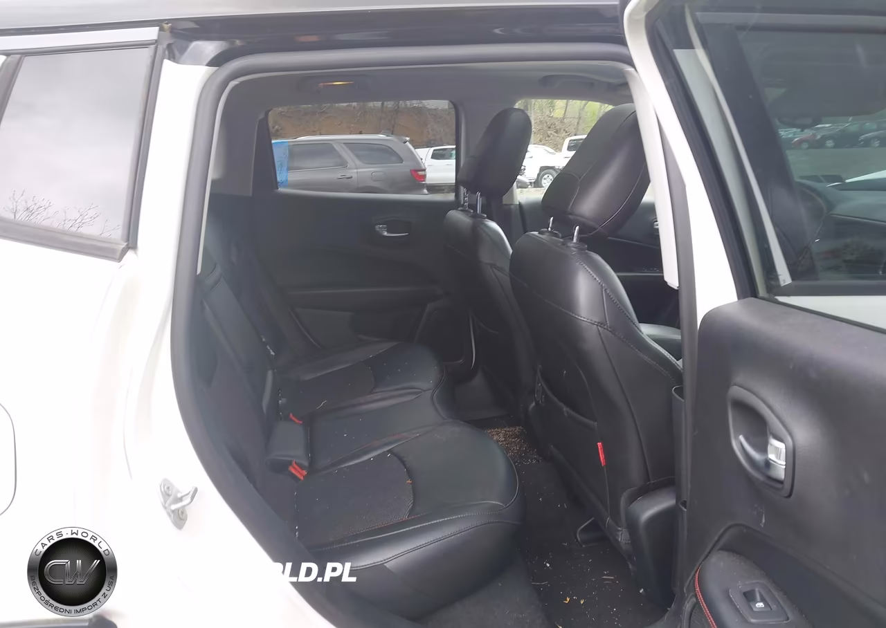2019 Jeep Compass Trailhawk 4X4 VIN:3C4NJDDB1KT618844 - 8
