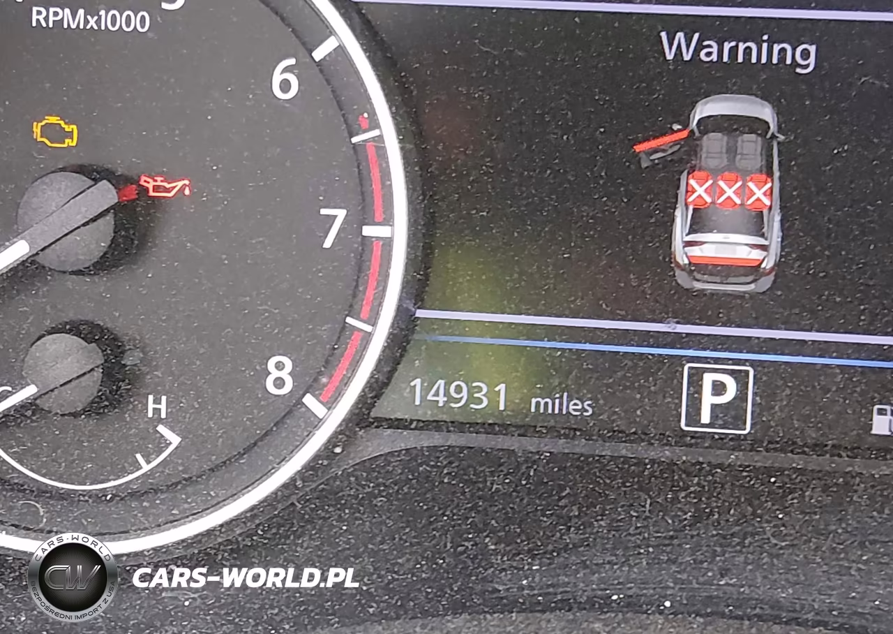 2025 Nissan Sentra Sr VIN:3N1AB8DV2SY358859 - 16