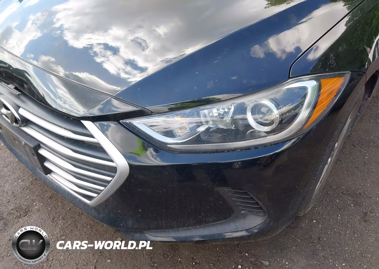 2018 Hyundai Elantra Sel VIN:5NPD84LF2JH293678 - 6