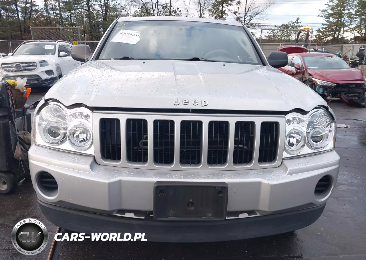 2005 Jeep Grand Cherokee Laredo VIN:1J4GR48K05C638914 - 12