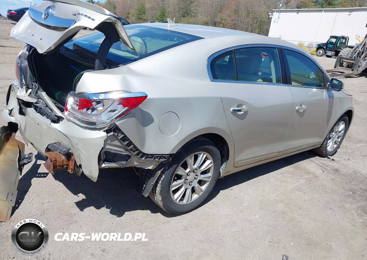 2013 Buick Lacrosse Leather Group VIN:1G4GC5ER4DF262421 - 4