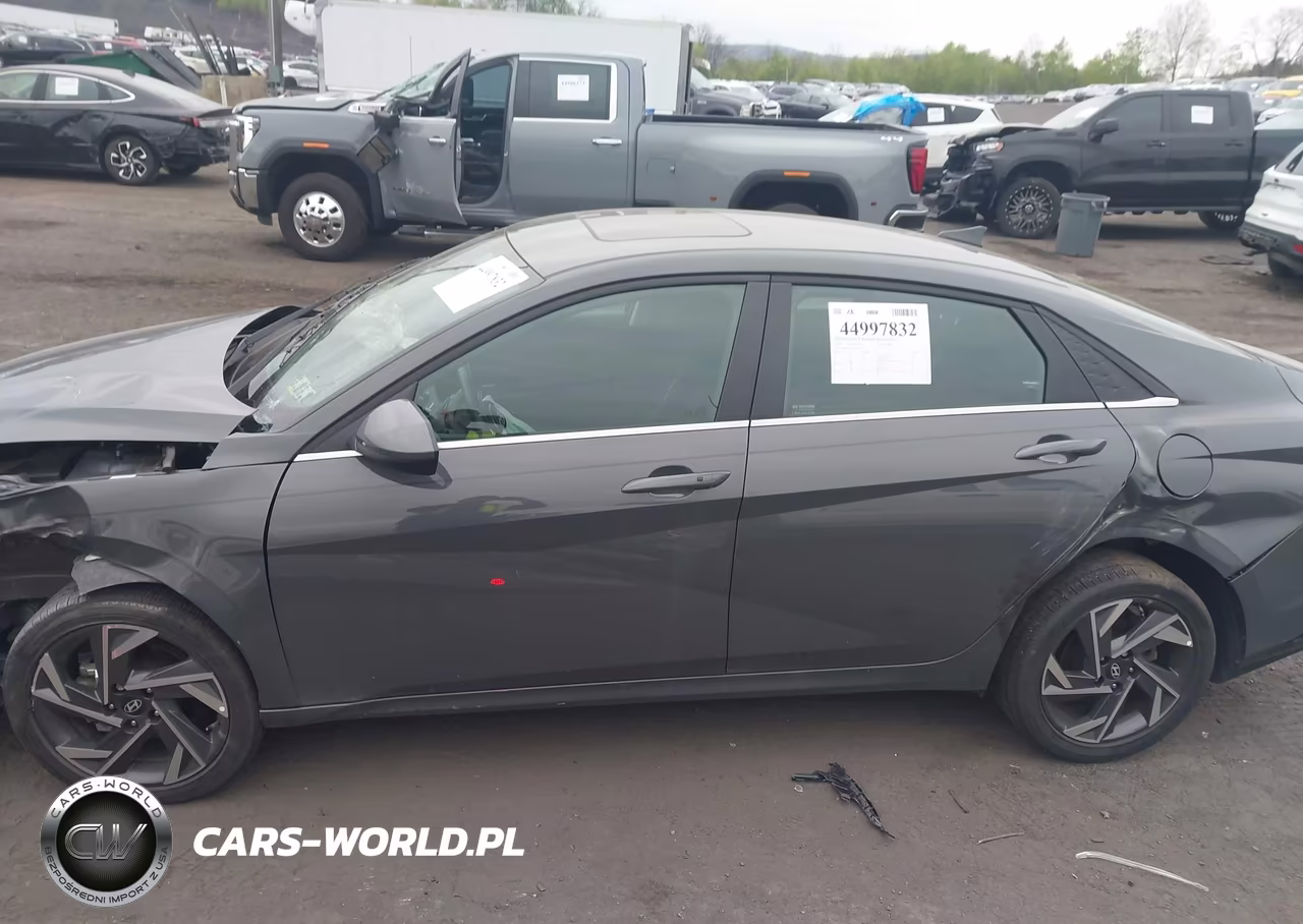 2025 Hyundai Elantra Sel Convenience VIN:KMHLS4DG6SU913911 - 14