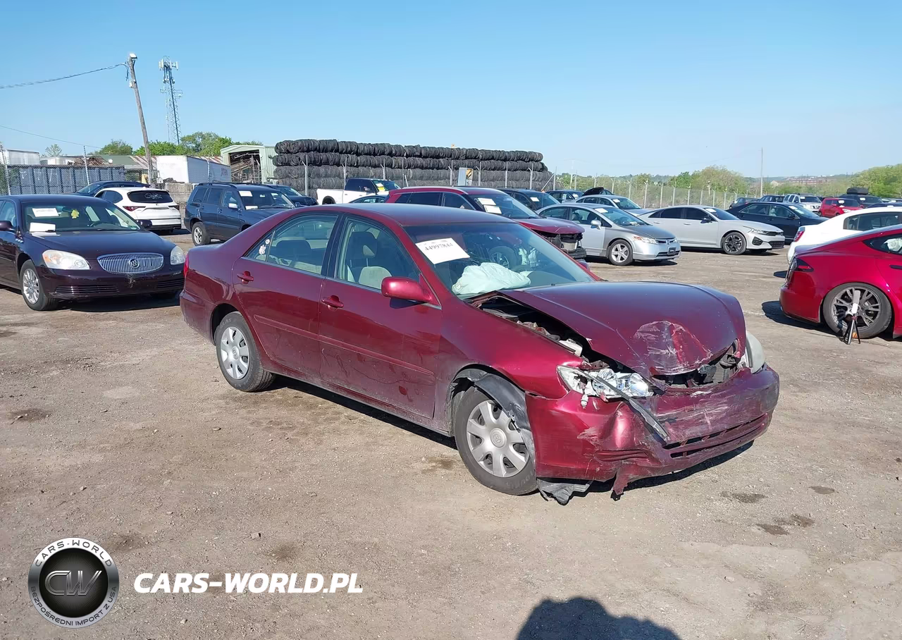2004 Toyota Camry Le