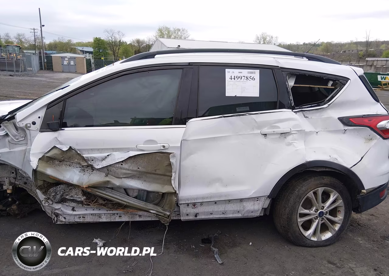 2017 Ford Escape Se VIN:1FMCU9G94HUB25402 - 13