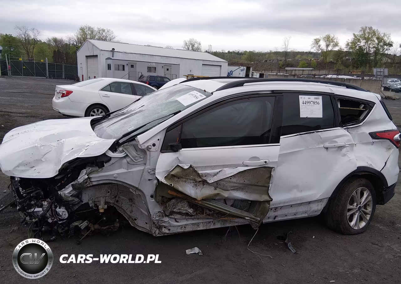 2017 Ford Escape Se VIN:1FMCU9G94HUB25402 - 6