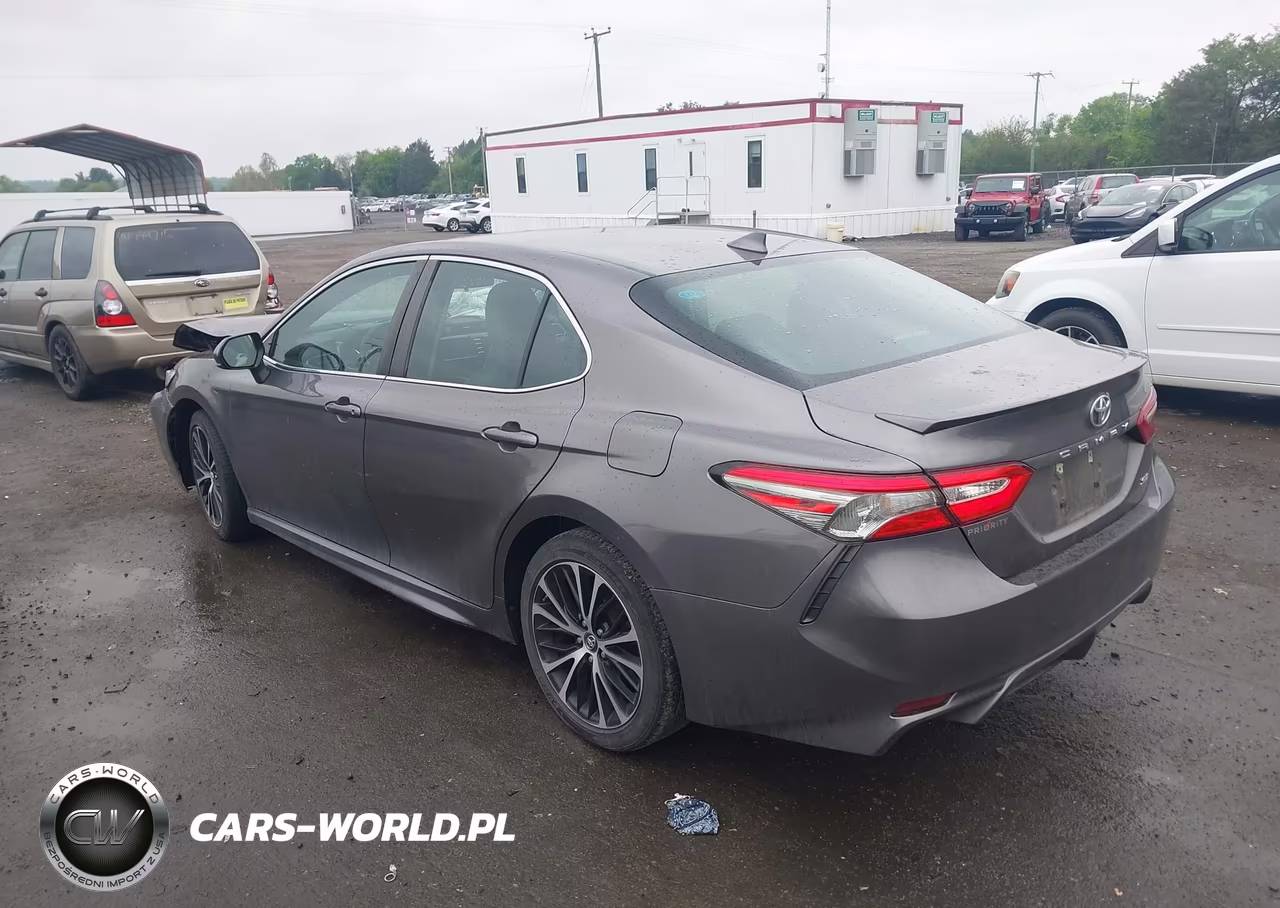 2019 Toyota Camry Se VIN:4T1B11HK3KU222265 - 3