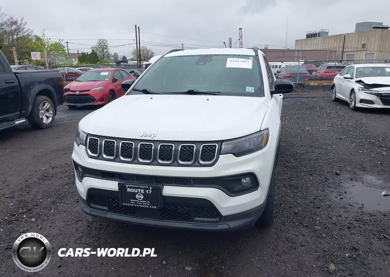 2024 Jeep Compass Latitude 4X4 VIN:3C4NJDBN5RT604906 - 12