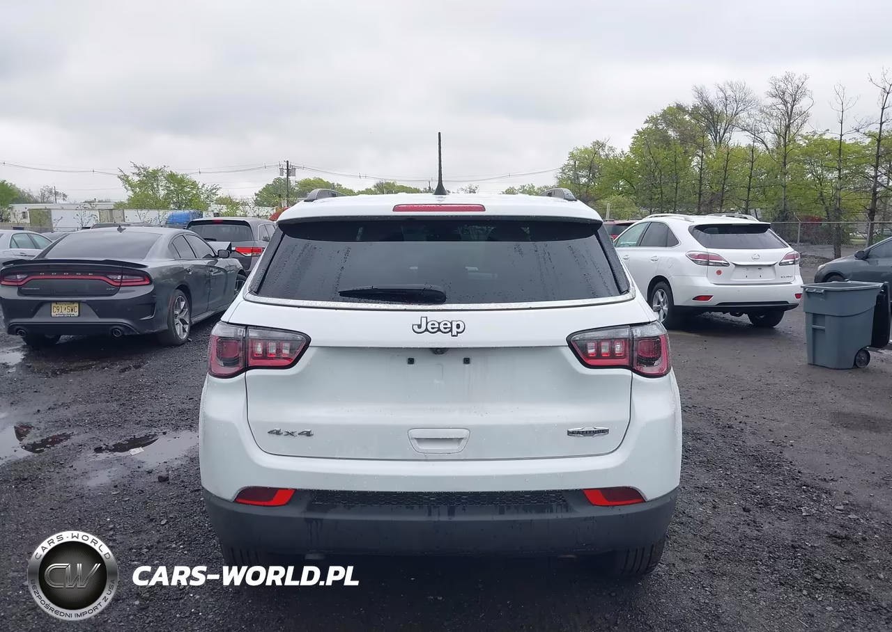 2024 Jeep Compass Latitude 4X4 VIN:3C4NJDBN5RT604906 - 16