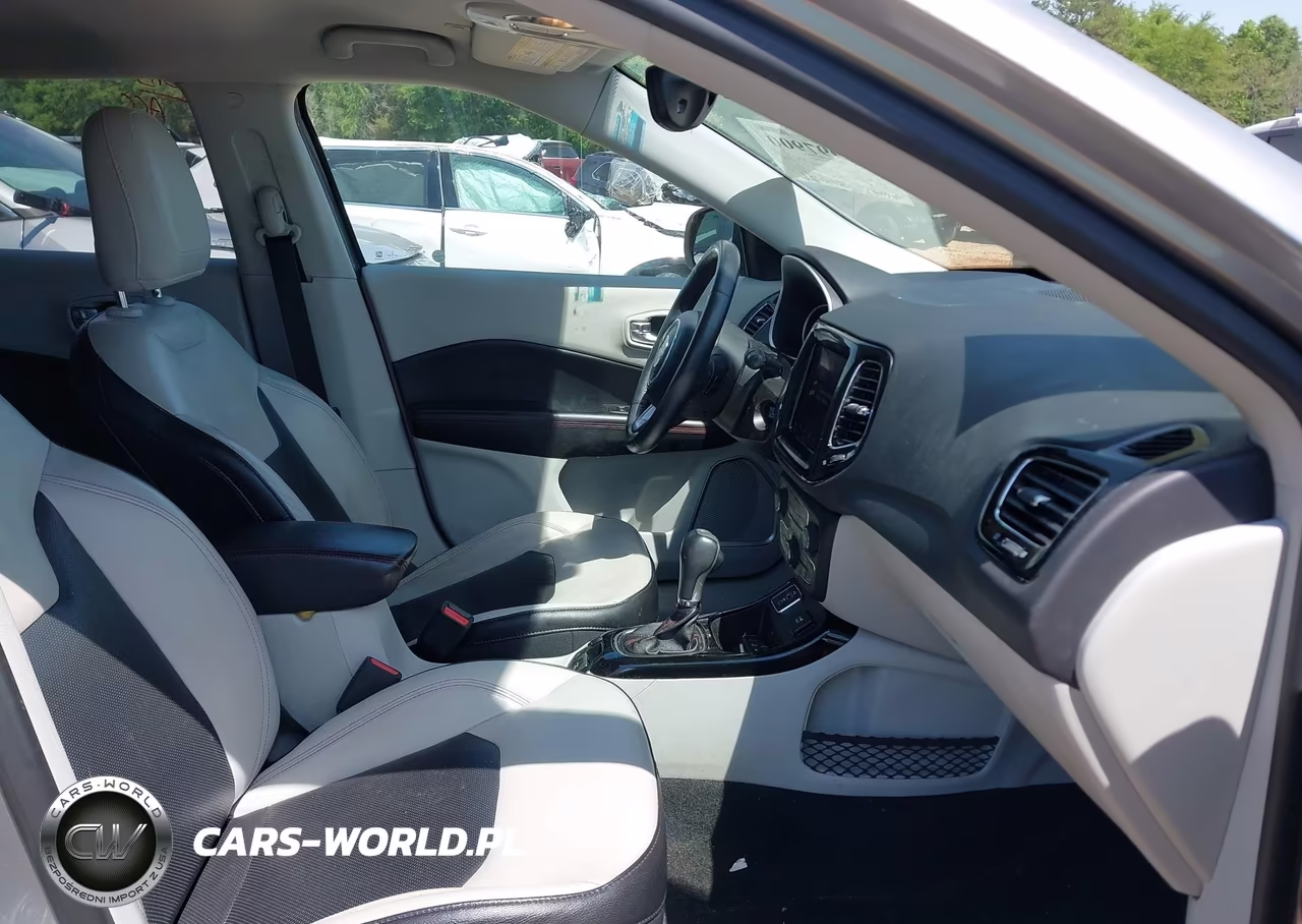 2018 Jeep Compass Limited Fwd VIN:3C4NJCCB1JT406486 - 5