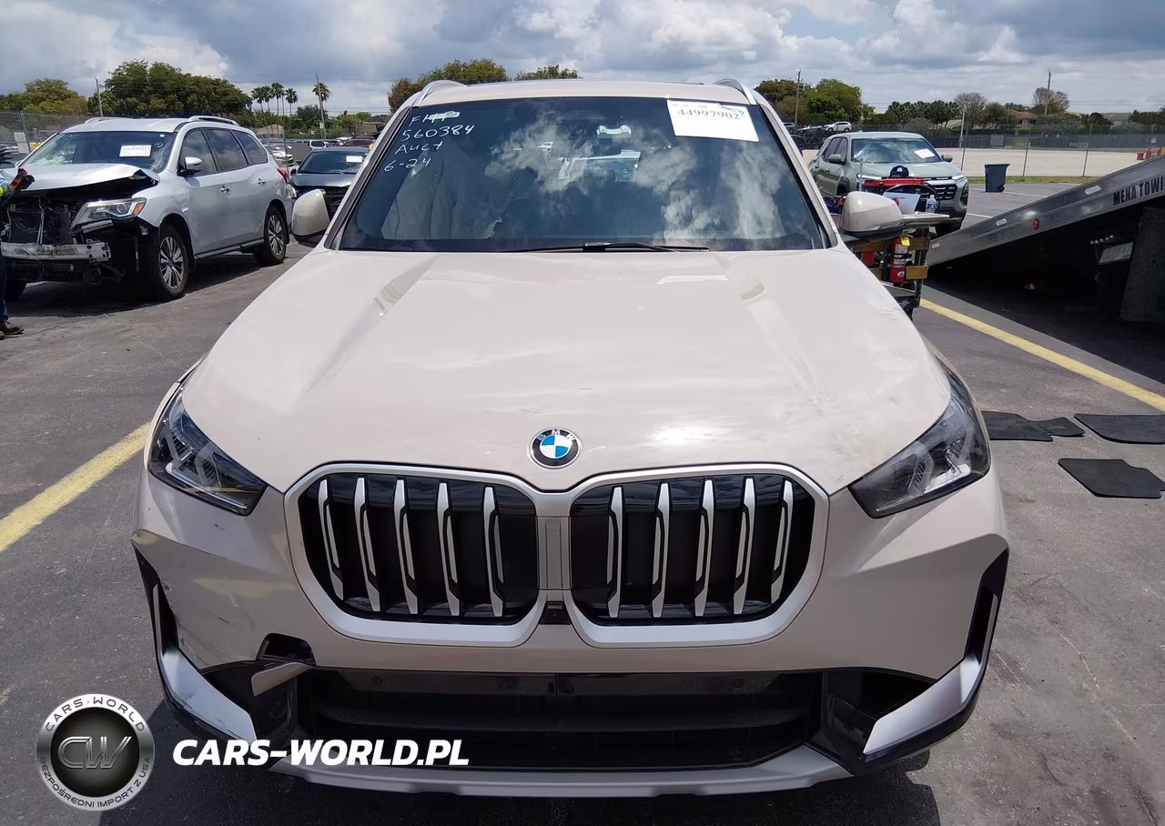 2026 BMW X1 xDrive28I VIN:WBX73EF08T5560384 - 12