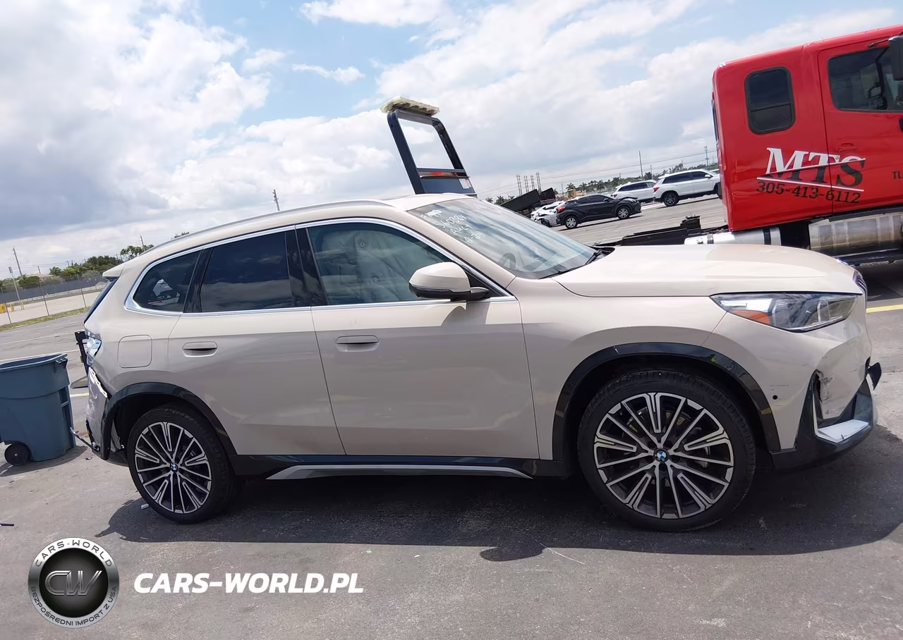 2026 BMW X1 xDrive28I VIN:WBX73EF08T5560384 - 13