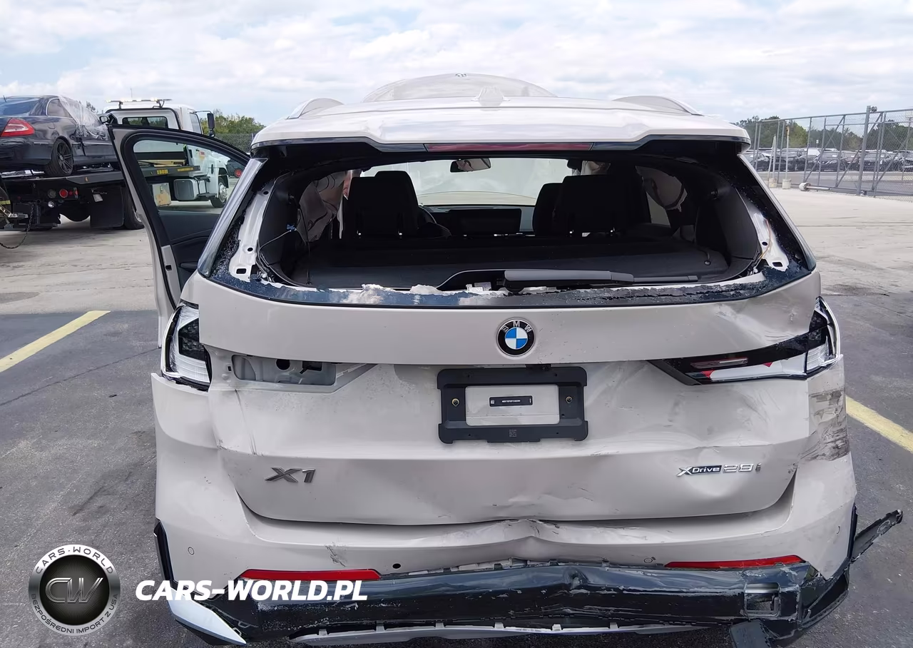 2026 BMW X1 xDrive28I VIN:WBX73EF08T5560384 - 6