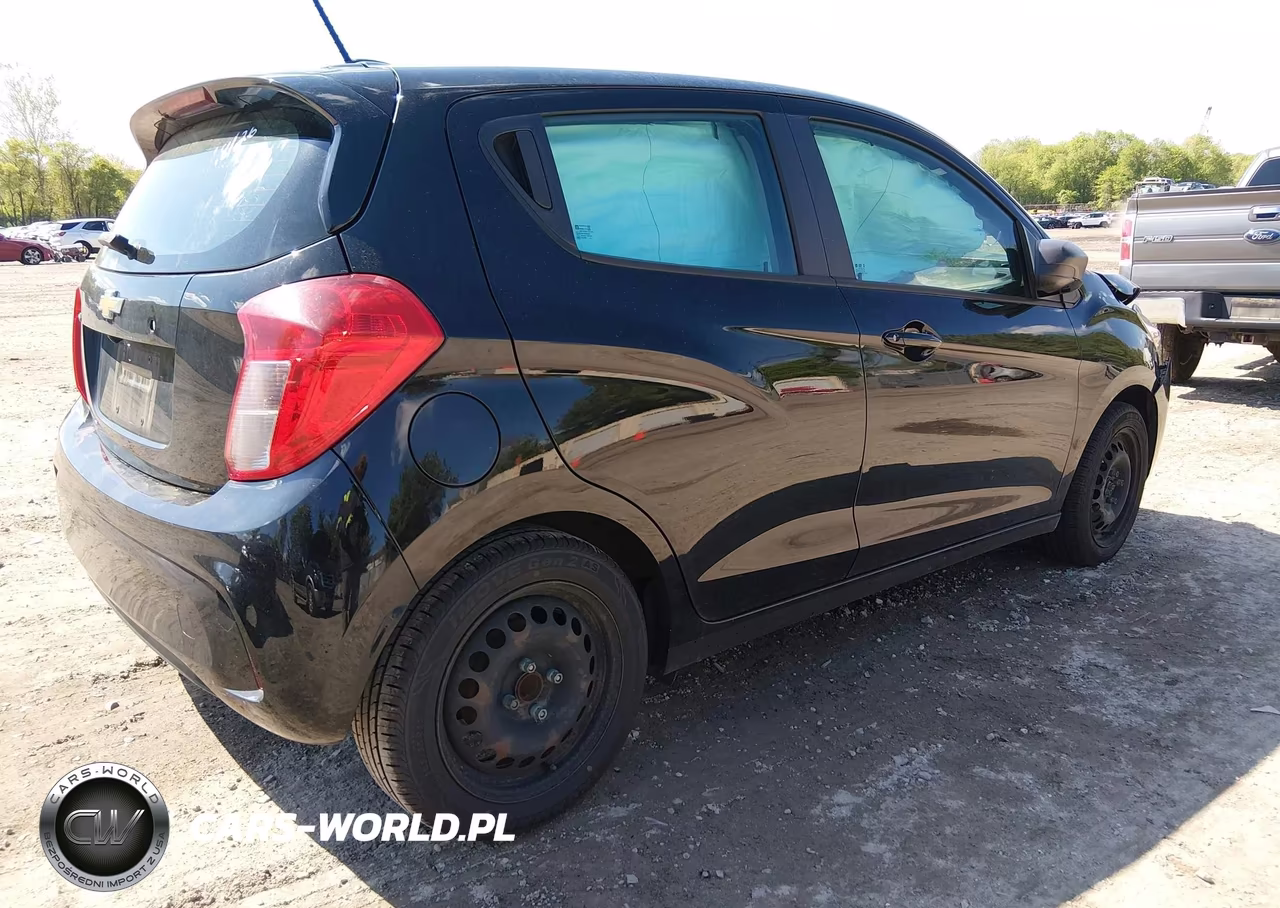 2017 Chevrolet Spark Ls Cvt VIN:KL8CB6SA5HC757866 - 4