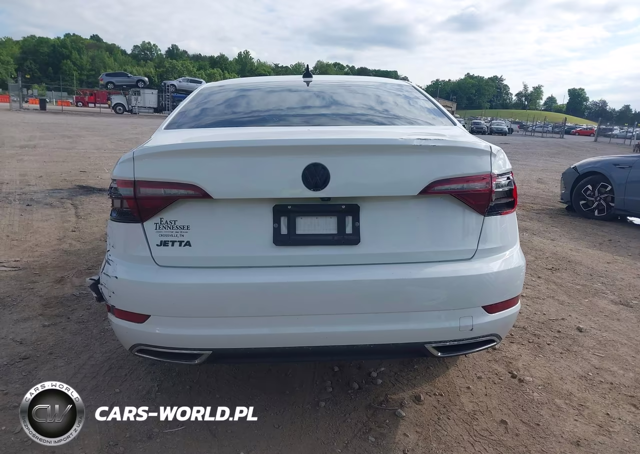 2021 Volkswagen Jetta VIN:3VWN57BU8MM018150 - 16