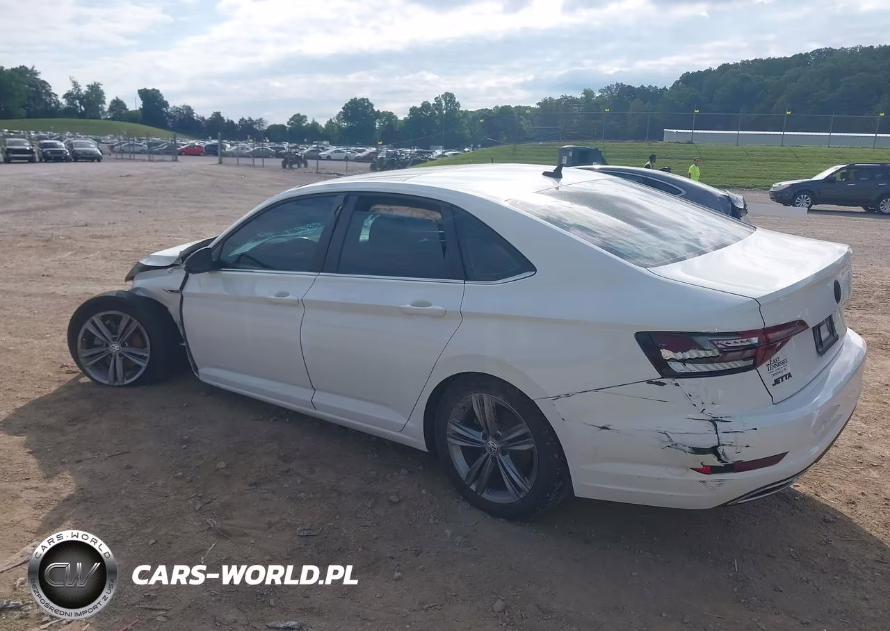 2021 Volkswagen Jetta VIN:3VWN57BU8MM018150 - 3