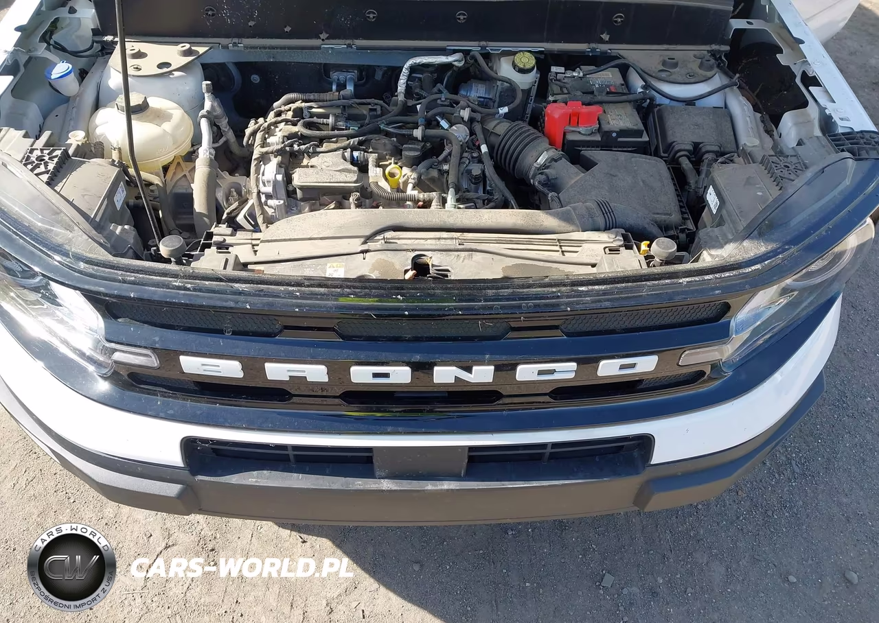 2024 Ford Bronco Sport Outer Banks VIN:3FMCR9C63RRF21939 - 10