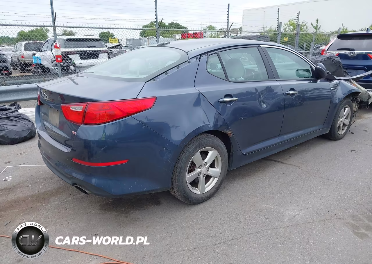 2015 Kia Optima Lx VIN:5XXGM4A77FG471009 - 4