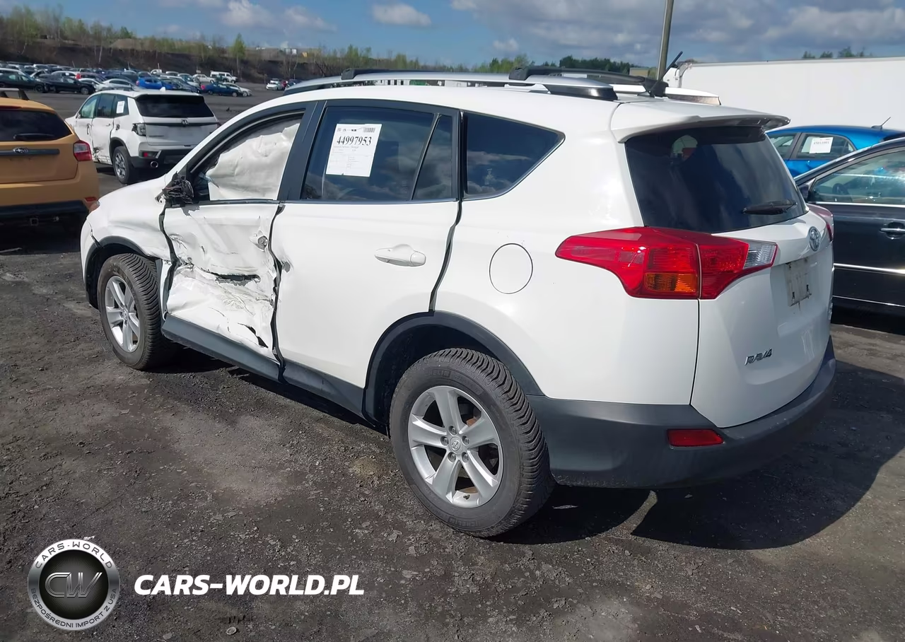 2013 Toyota Rav4 Xle VIN:JTMRFREV3DD012043 - 3