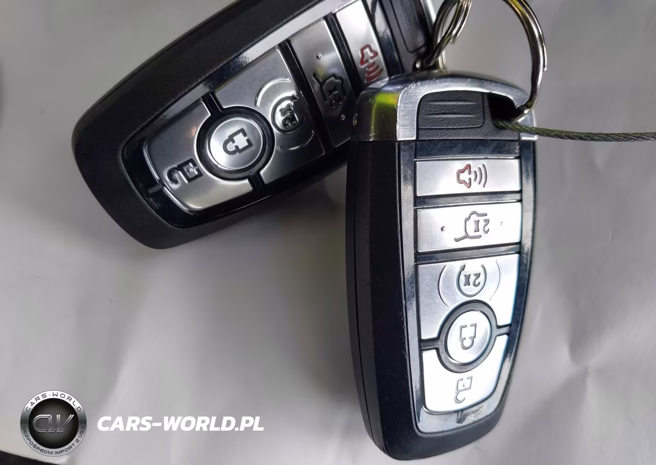 2025 Ford Escape St-Line Select VIN:1FMCU9NA3SUA72261 - 11