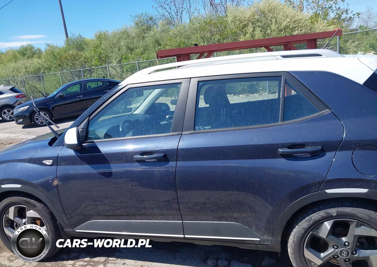 2023 Hyundai Venue Limited VIN:KMHRC8A33PU232497 - 14