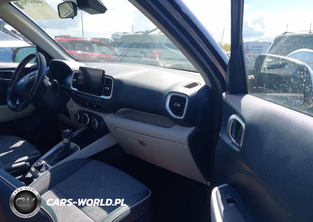 2023 Hyundai Venue Limited VIN:KMHRC8A33PU232497 - 5