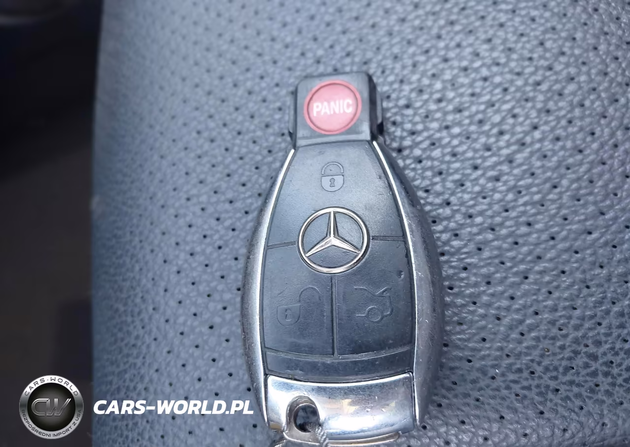 2010 Mercedes-Benz Glk 350 4Matic VIN:WDCGG8HB1AF338384 - 11