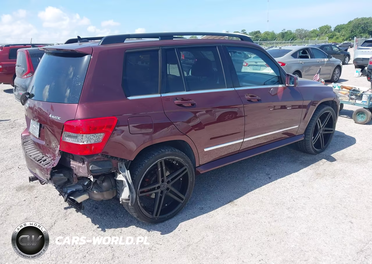 2010 Mercedes-Benz Glk 350 4Matic VIN:WDCGG8HB1AF338384 - 4