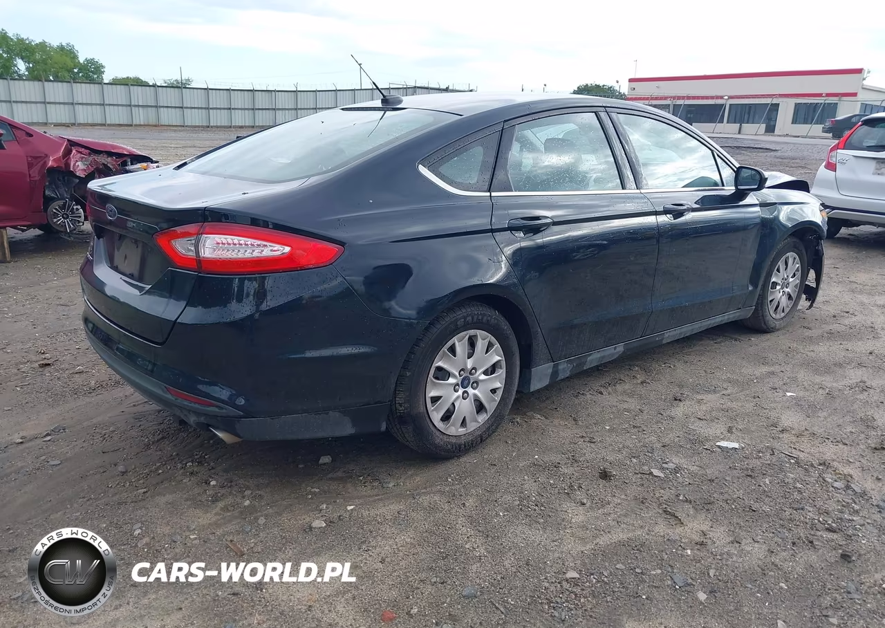 2014 Ford Fusion S VIN:3FA6P0G71ER265032 - 4