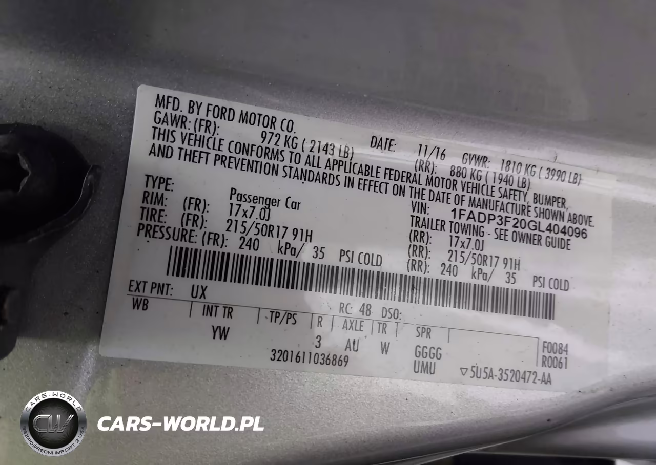2016 Ford Focus Se VIN:1FADP3F20GL404096 - 9