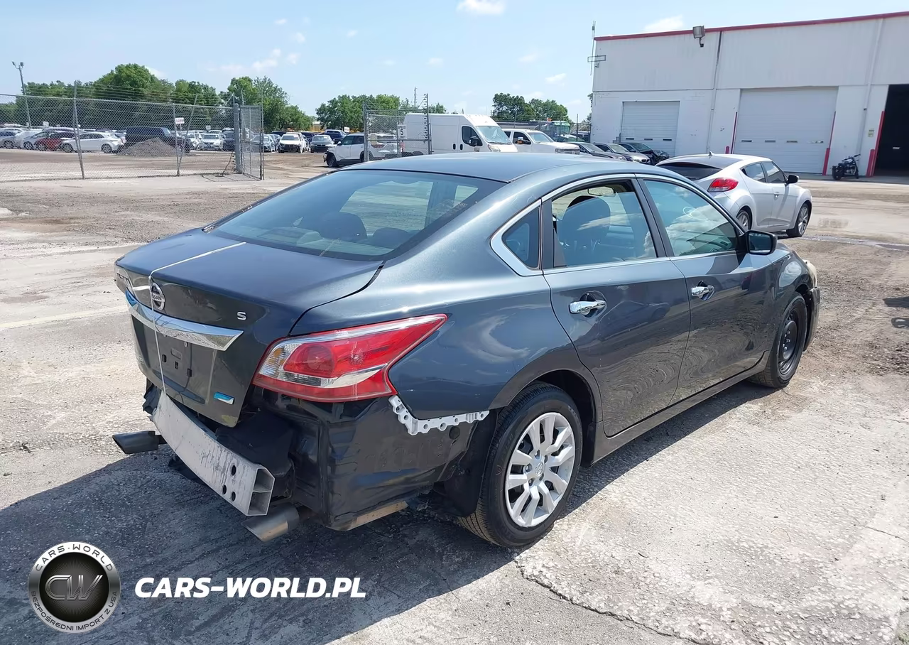 2013 Nissan Altima 2.5 S VIN:1N4AL3AP6DN522185 - 4
