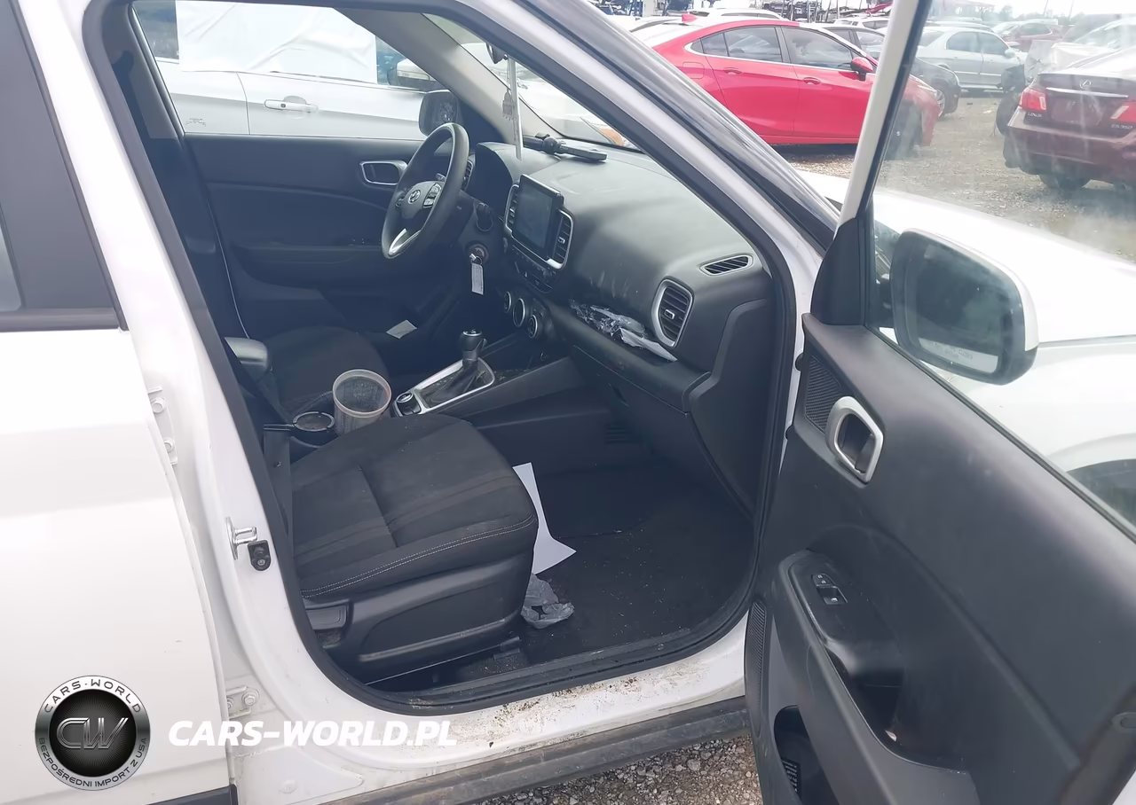 2020 Hyundai Venue Sel VIN:KMHRC8A38LU013982 - 5