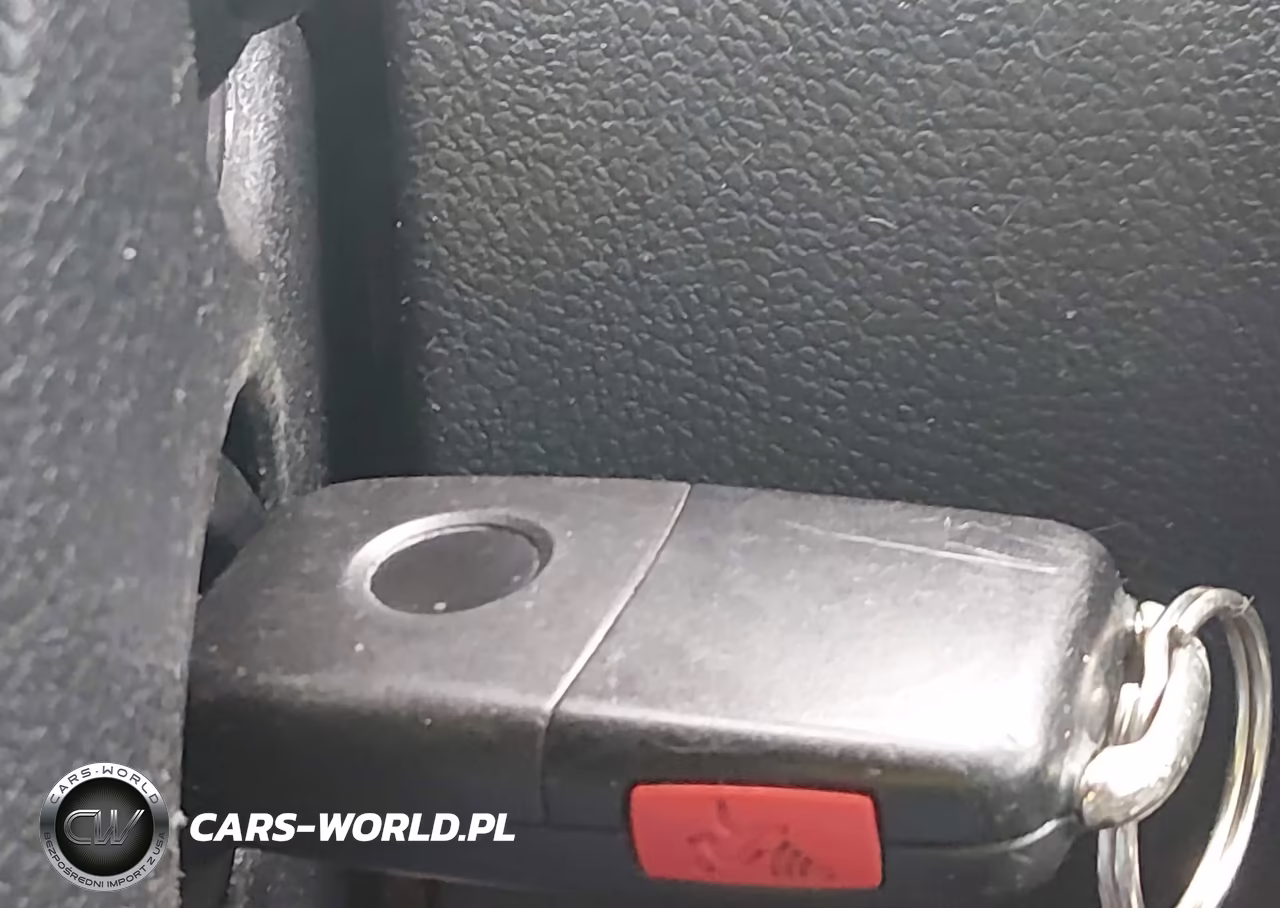 2013 Volkswagen Tiguan S VIN:WVGAV3AX7DW603402 - 11