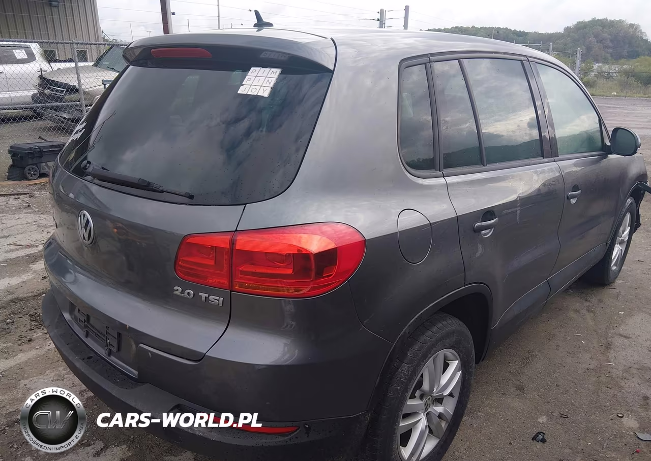 2013 Volkswagen Tiguan S VIN:WVGAV3AX7DW603402 - 4