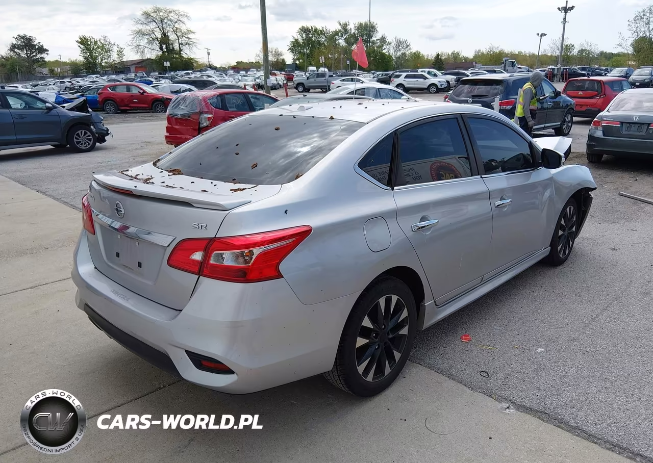2019 Nissan Sentra Sr VIN:3N1AB7AP7KY249605 - 4