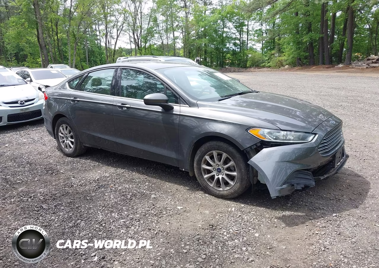 2015 Ford Fusion S