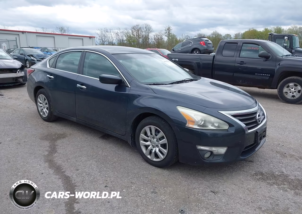 2015 Nissan Altima 2.5 S – zdjęcie 1 z 11