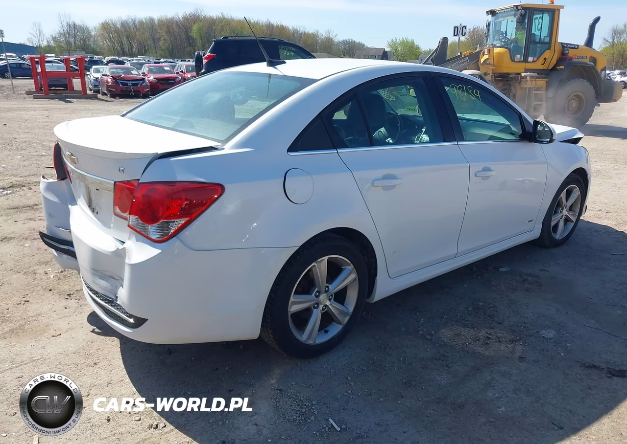 2014 Chevrolet Cruze 2Lt Auto VIN:1G1PE5SB9E7323076 - 4