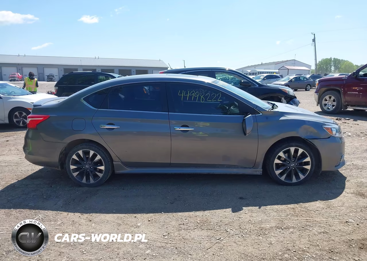 2018 Nissan Sentra Sr Turbo VIN:3N1CB7AP2JY232394 - 13