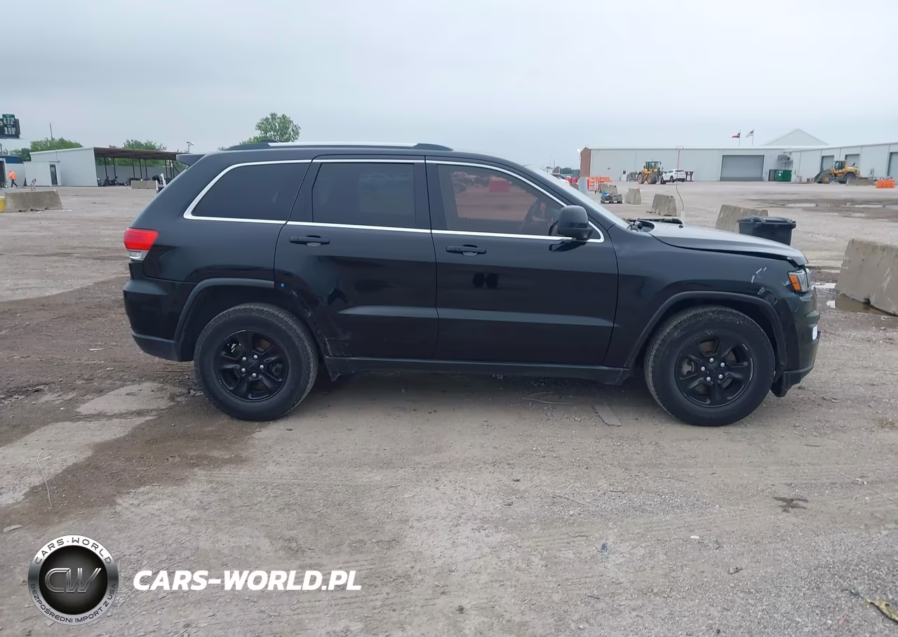 2014 Jeep Grand Cherokee Laredo VIN:1C4RJFAG2EC160051 - 13
