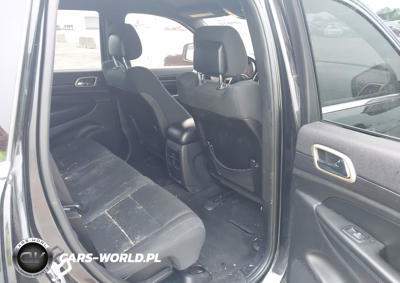 2014 Jeep Grand Cherokee Laredo VIN:1C4RJFAG2EC160051 - 8