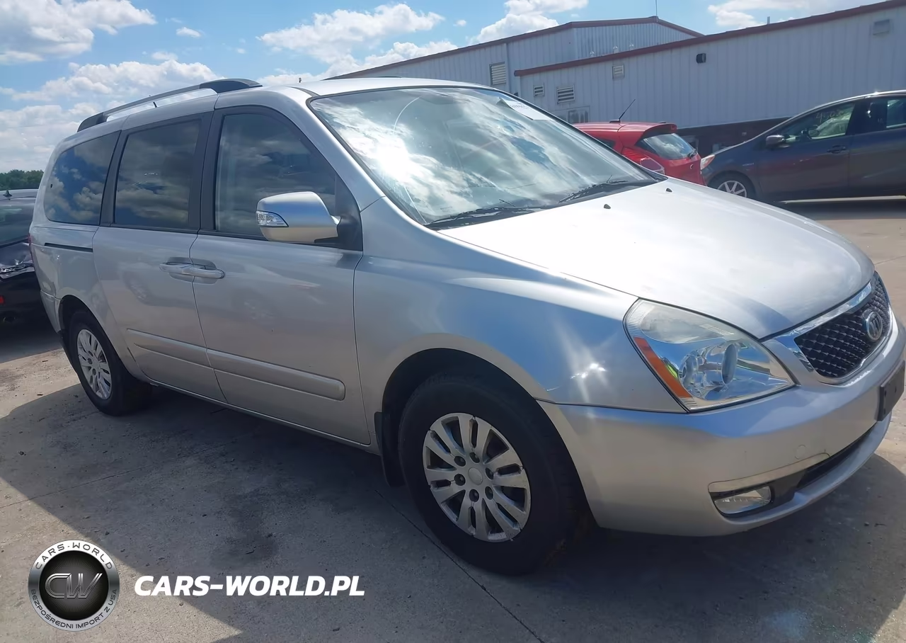 2014 Kia Sedona Lx