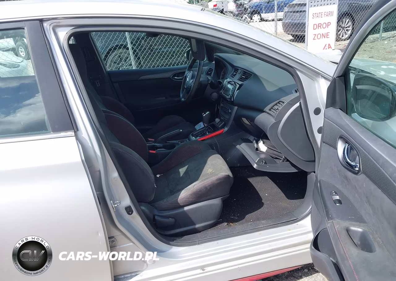 2017 Nissan Sentra Nismo VIN:3N1CB7AP0HY371871 - 5